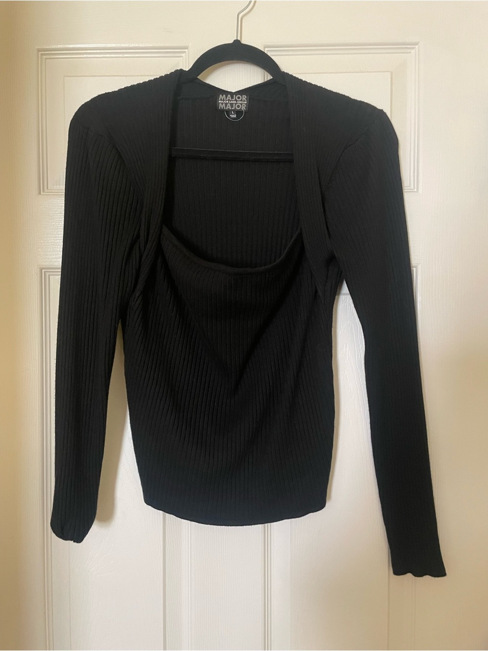 Black Ribbed Long-Sleeve Scoop Top